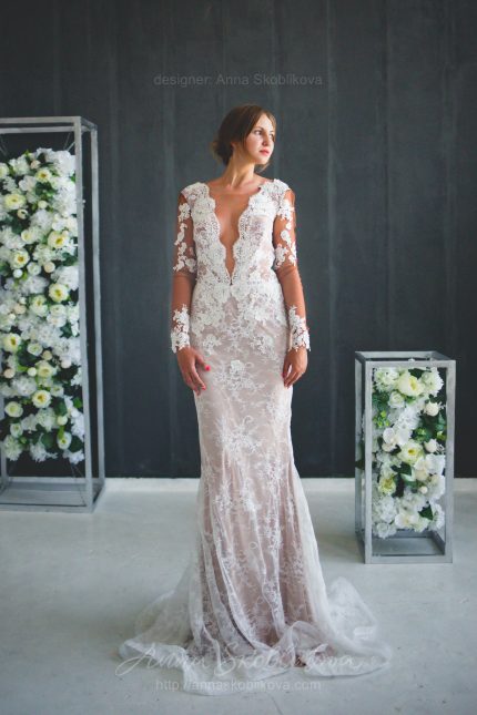 Wedding dress by Anna Skoblikova
