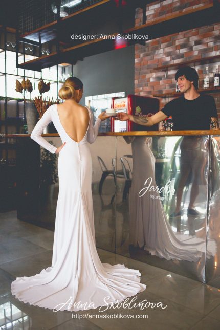 Wedding dress by Anna Skoblikova