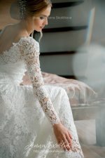Lace wedding dress with V back by Anna Skoblikova