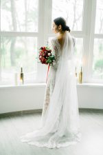 White lace wedding dress // Anna Skoblikova // 0105 // Photo 7