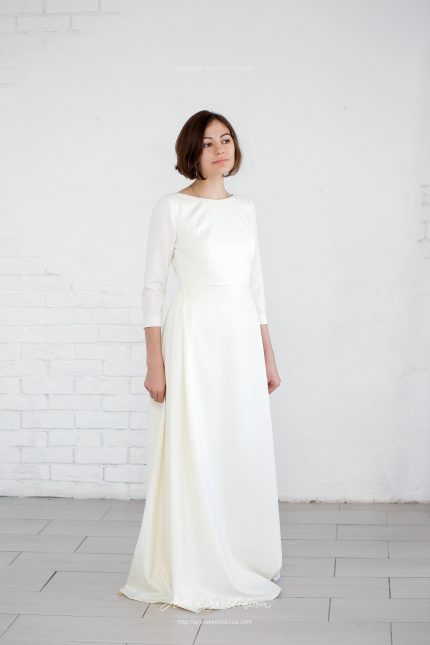 Silk Wedding Dress with V back by Anna Skoblikova