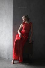 Red lace wedding dress - Image 5