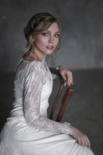 Wedding dress with train - Image 2