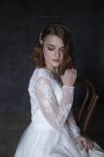 Wedding dress with lace waist - Image 5