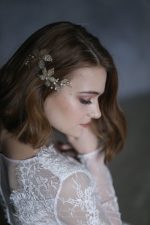 Wedding dress with lace waist - Image 6