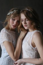 Delicate wedding dress - Image 4