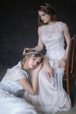 Delicate wedding dress - Image 5