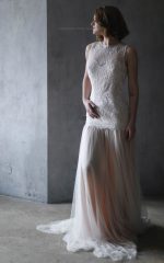 Delicate wedding dress - Image 6