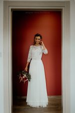 Transformer wedding dress with detachable skirt - Image 5