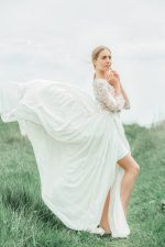 Transformer wedding dress with detachable skirt - Image 20