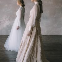 Luxurious vintage powder wedding set