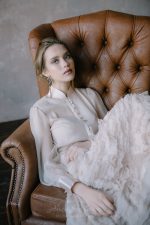 Luxurious vintage powder wedding set - Image 6