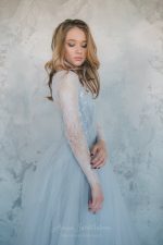 Blue wedding dress from Chantilly lace by Anna Skoblikova