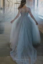 Blue wedding dress from Chantilly lace by Anna Skoblikova
