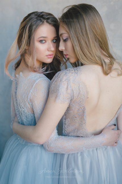 Grey wedding dress with fine lace waist by Anna Skoblikova