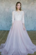 Pink wedding dress with milk lace by Anna Skoblikova