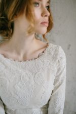 Luxurious winter lace wedding dress - Image 7