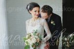 Laconic lace embroidered wedding gown - Image 9