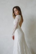 Hippie Wedding Dress in Boho Style - Leoni by Anna Skoblikova