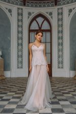 Spaghetti strap wedding dress with flowy skirt - Alba | Photo 6 | Anna Skoblikova | 0169