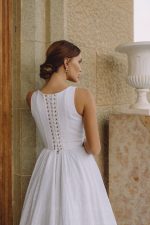 Scoop neck wedding dress - Jeneva / Anna Skoblikova / 0177 / Photo 5