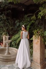 Lacing wedding dress - Jeneva / Anna Skoblikova / 0177 / Photo 3