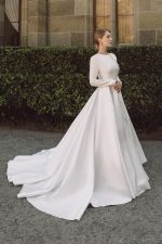 Long sleeve satin wedding dress - Polar Star