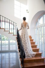 Backless wedding dress // Anna Skoblikova // 0198 | Photo 2