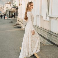 Deborah - One-Piece lace wedding dress \ Anna Skoblikova \ 0211 | Photo 1